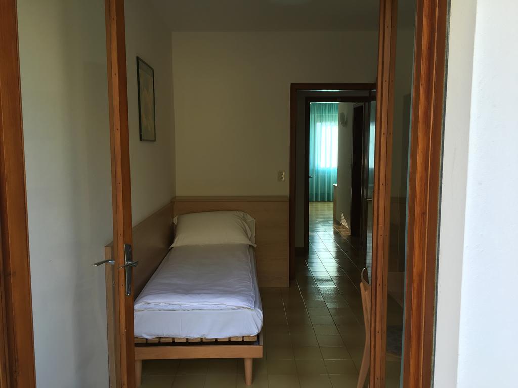 Casa Bianca Hotel Malcesine Phòng bức ảnh