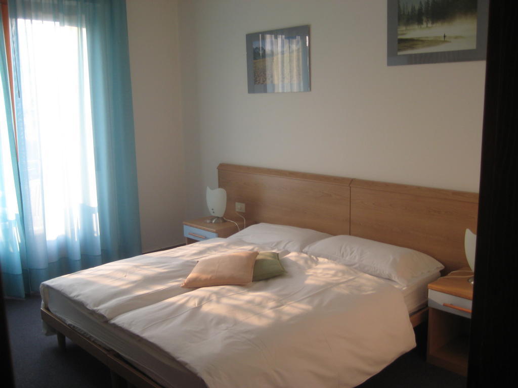 Casa Bianca Hotel Malcesine Ngoại thất bức ảnh